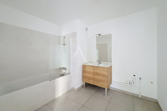 location appartement trelaze 49800