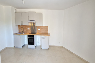 location appartement trets 13530