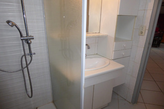 location appartement uzer 07110