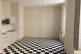 location appartement uzes 30700