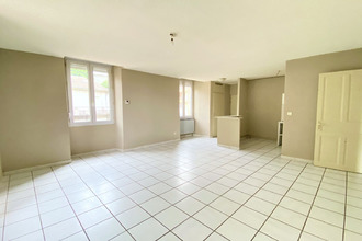 location appartement vals-les-bains 07600