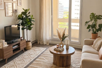 Ma-Cabane - Location Appartement VENISSIEUX, 76 m²