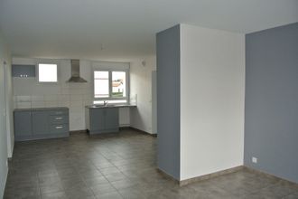 Ma-Cabane - Location Appartement VERGONGHEON, 69 m²