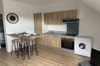 Ma-Cabane - Location Appartement Vierzon, 35 m²