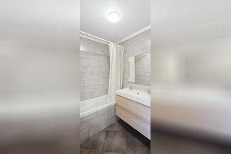 Ma-Cabane - Location Appartement VILLEJUIF, 81 m²