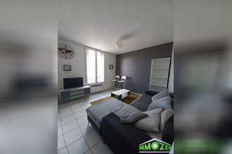 Ma-Cabane - Location Appartement Villeneuve-le-Roi, 33 m²