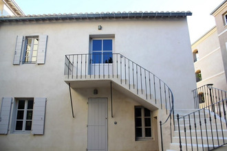 location appartement villeneuve-les-avignon 30400