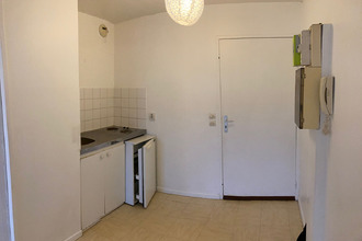 Ma-Cabane - Location Appartement VILLENOY, 31 m²