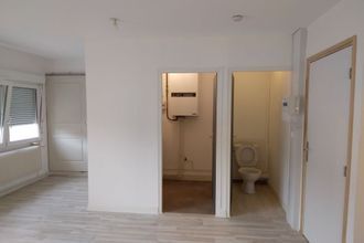 Ma-Cabane - Location Appartement Vittel, 34 m²