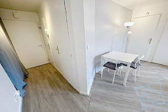 location appartement voisins-le-bretonneux 78960