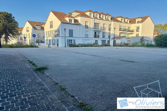 location appartement voisins-le-bretonneux 78960