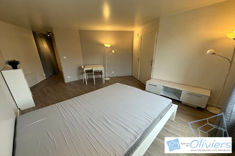 location appartement voisins-le-bretonneux 78960