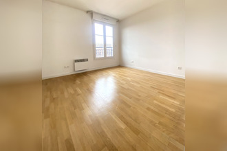 location appartement voisins-le-bretonneux 78960