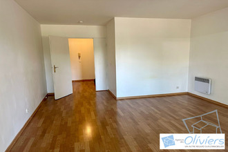 location appartement voisins-le-bretonneux 78960