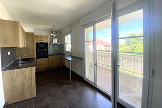 location appartement voisins-le-bretonneux 78960