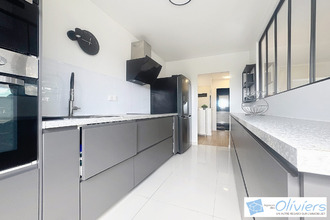 location appartement voisins-le-bretonneux 78960