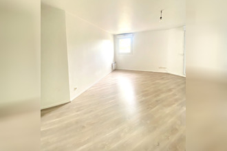 location appartement voisins-le-bretonneux 78960