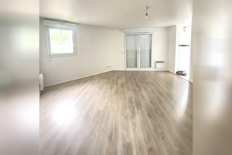 location appartement voisins-le-bretonneux 78960