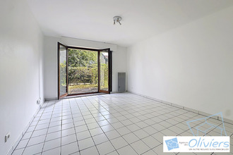 location appartement voisins-le-bretonneux 78960