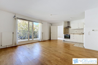 location appartement voisins-le-bretonneux 78960