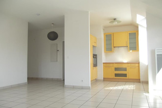 location appartement voisins-le-bretonneux 78960