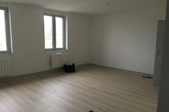 Ma-Cabane - Location Appartement YZEURE, 51 m²
