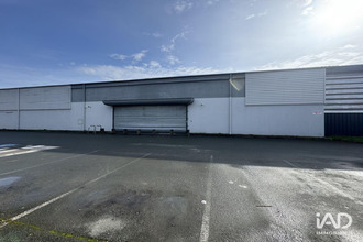 location boutique mirebeau 86110