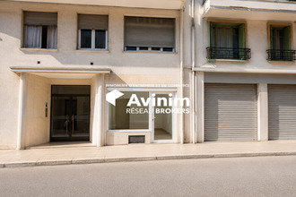 location boutique nice 06000