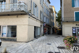 location boutique orange 84100