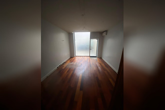 location boutique paris 75008