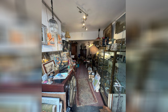 Ma-Cabane - Location Boutique Saintes, 12 m²