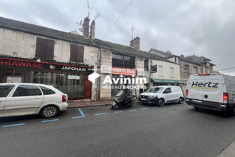 location boutique st-cheron 91530