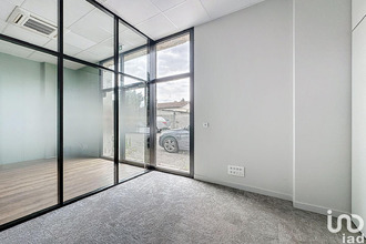 location boutique st-priest 69800