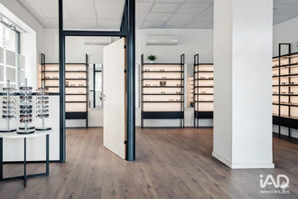 location boutique toulon 83000