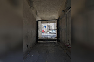 location boutique toulon 83200