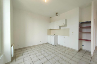 location boutique toulon 83200