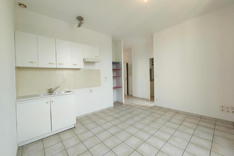 location boutique toulon 83200
