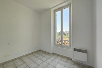 location boutique toulon 83200