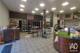 location boutique vaux-le-penil 77000