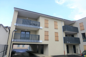 location divers genas 69740