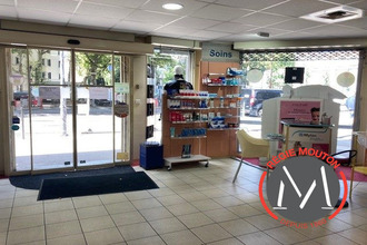 Ma-Cabane - Location Divers LYON 7EME, 141 m²