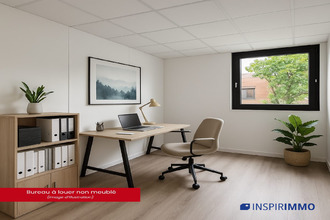 Ma-Cabane - Location Divers Montigny-le-Bretonneux, 280 m²