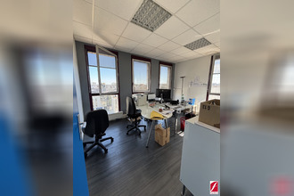 Ma-Cabane - Location Divers Montigny-le-Bretonneux, 93 m²