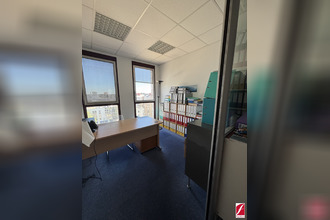Ma-Cabane - Location Divers Montigny-le-Bretonneux, 93 m²