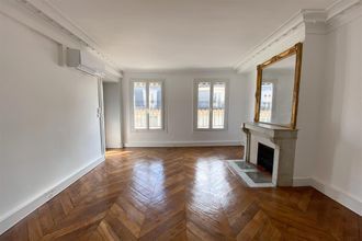 location divers paris 75008