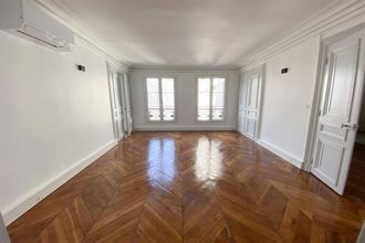 location divers paris 75008