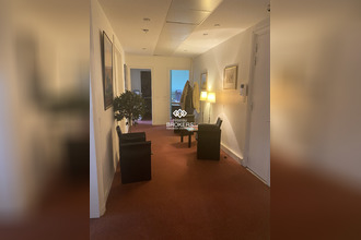 location divers paris 75008