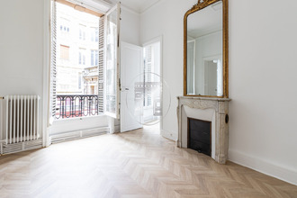 location divers paris 75008