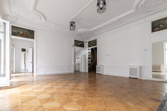 location divers paris 75008