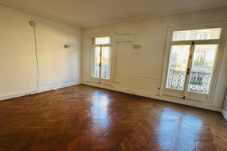 location divers paris 75008